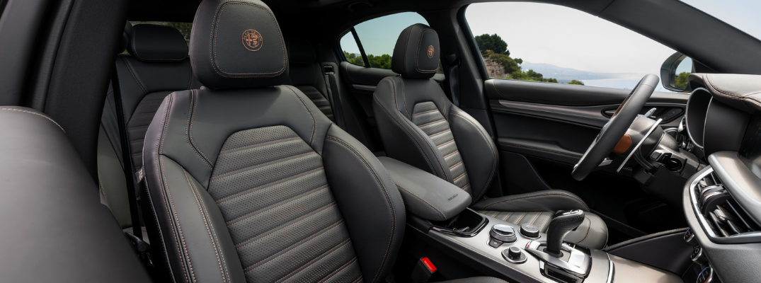 2025 Alfa Romeo Stelvio Luxury Features