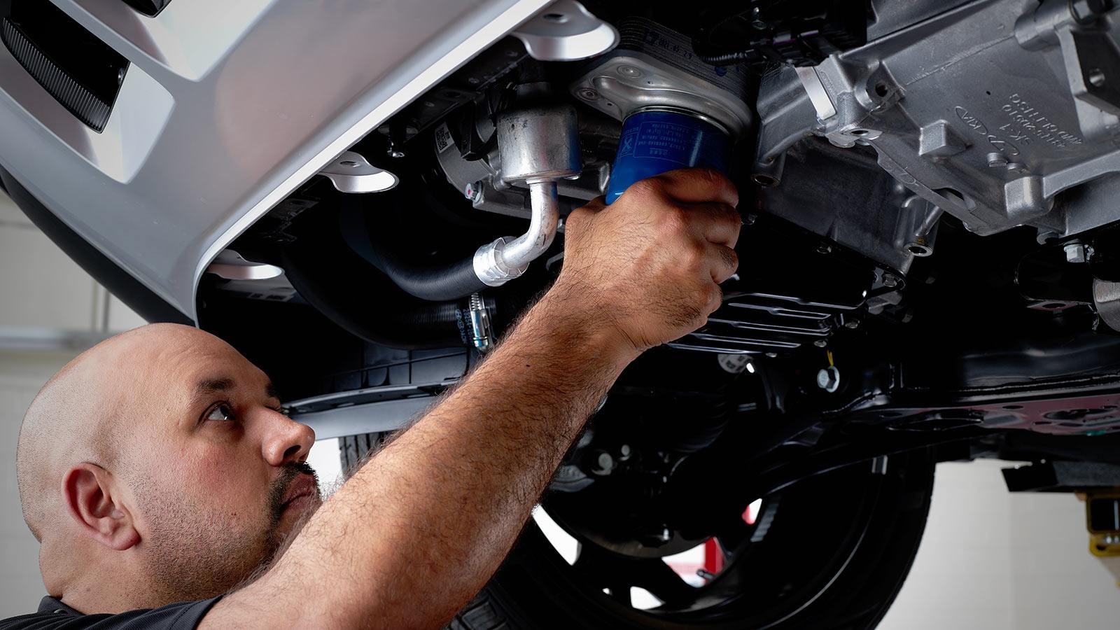 Oil and Filter Change using Kia Genuine Parts