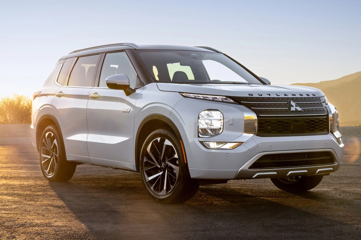 imgi_7_Outlander_PHEV