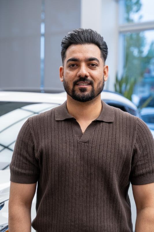 Varinder  Bhutta  