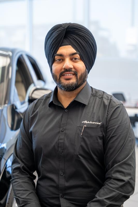 Atinder  Dhaliwal  