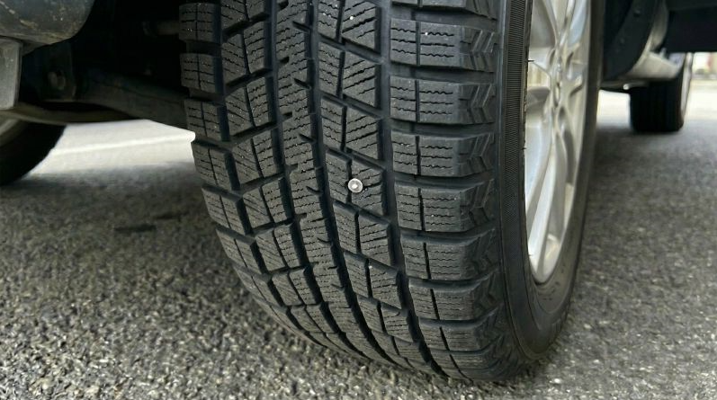  NAILS OR OTHER DEBRIS