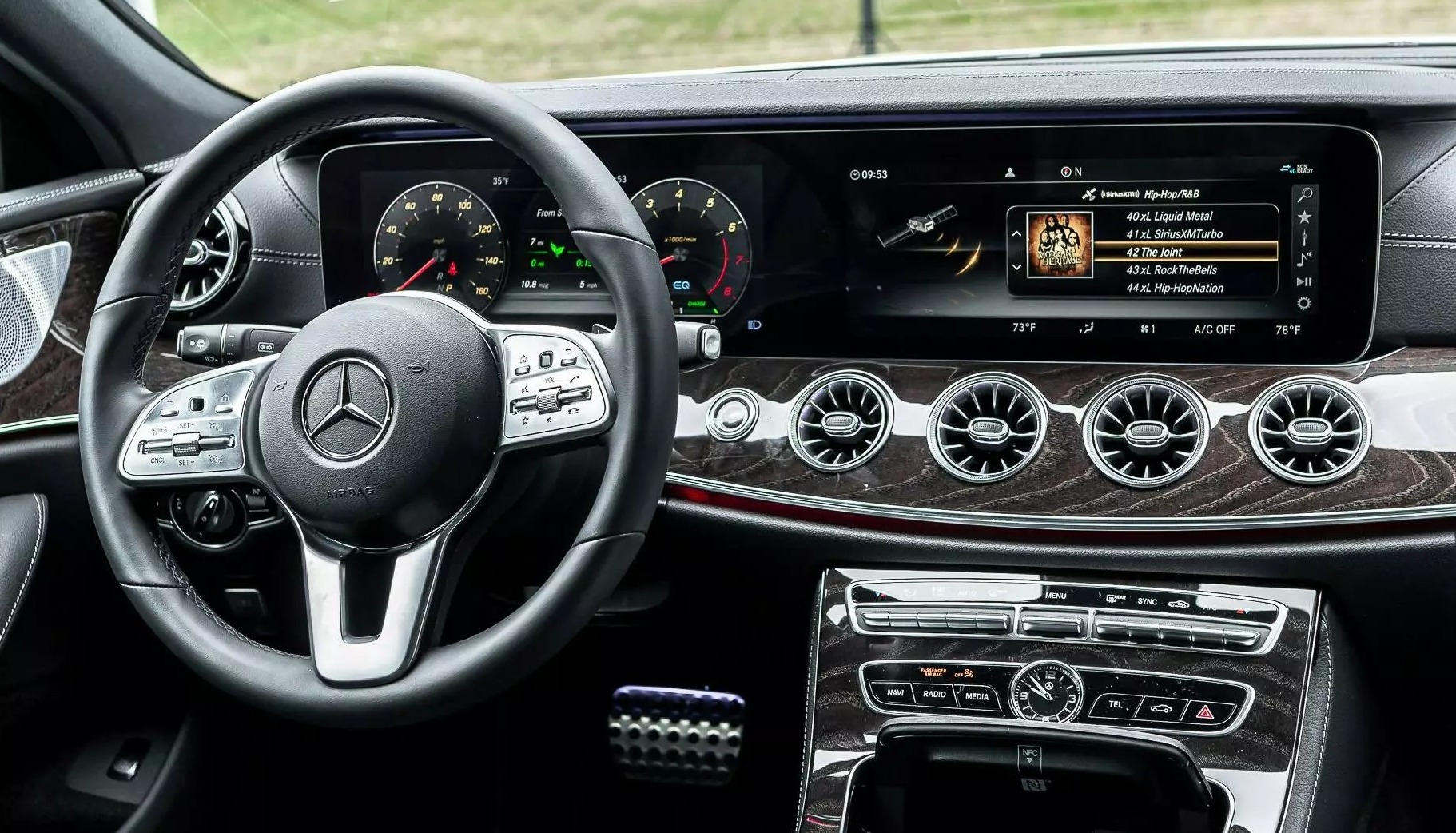 How to Maintain Your Car's Interior for Comfort and Resale Value