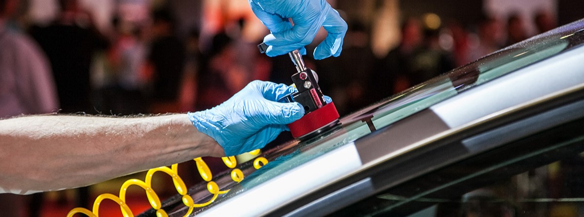 Windshield Repair & Replacement Service