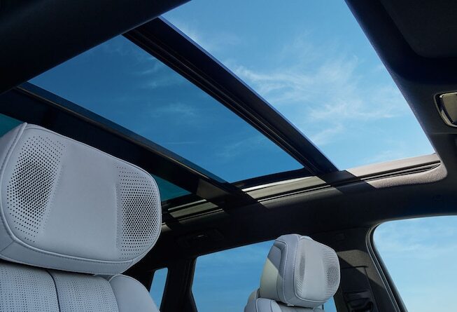 2025 Cadillac Lyriq in Guelph, ON