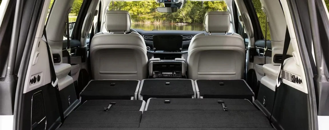 imgi_3_Interior-1.jpg