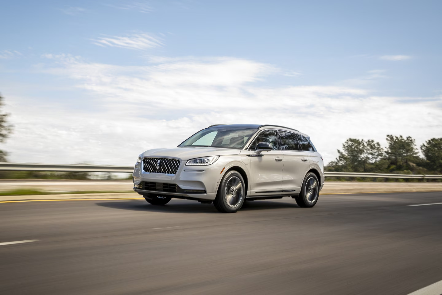 2025 Lincoln Corsair Towing