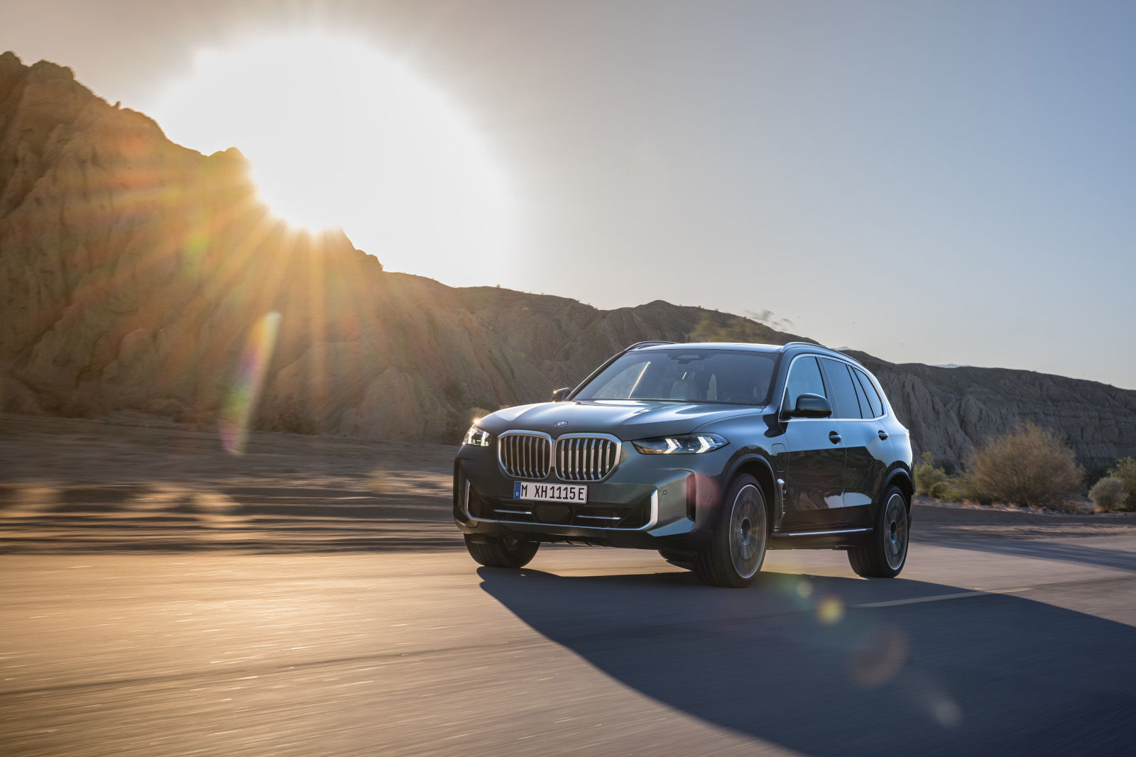 BMW X5 2024 vs Audi Q7 2024: Five Reasons to Choose the Redesigned X5 ...