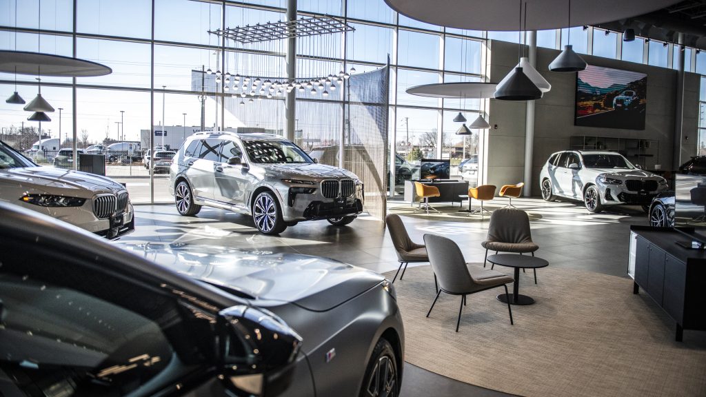 BMW Etobicoke | New & Used BMW Dealer in Toronto