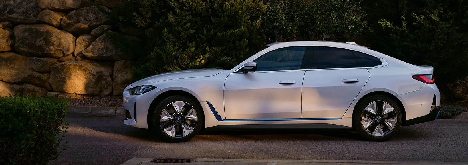 2025 BMW i4 Design & Colour