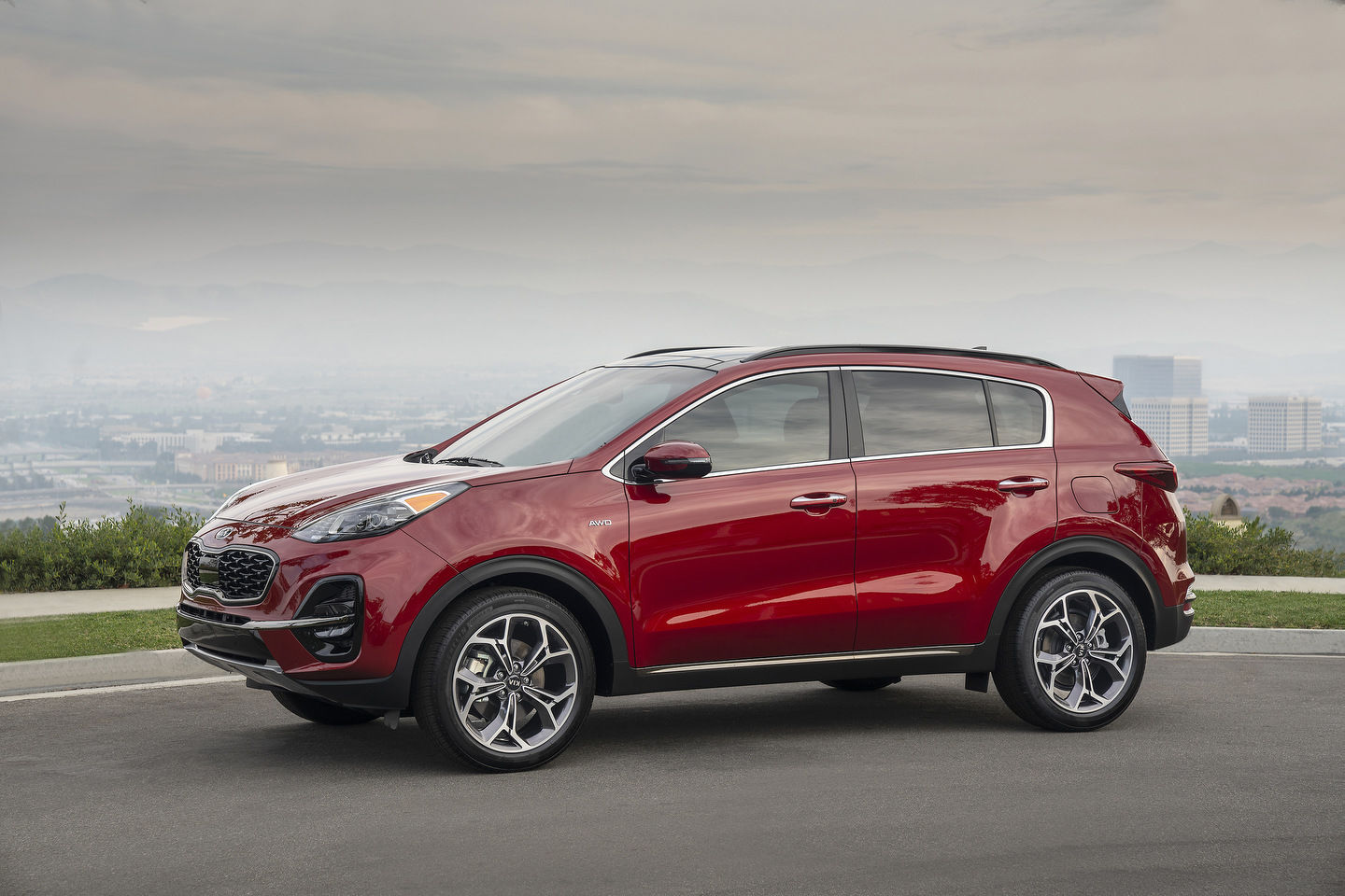 2022 Kia Sportage vs. 2021 Toyota RAV4 The Sportage Comes Out on Top