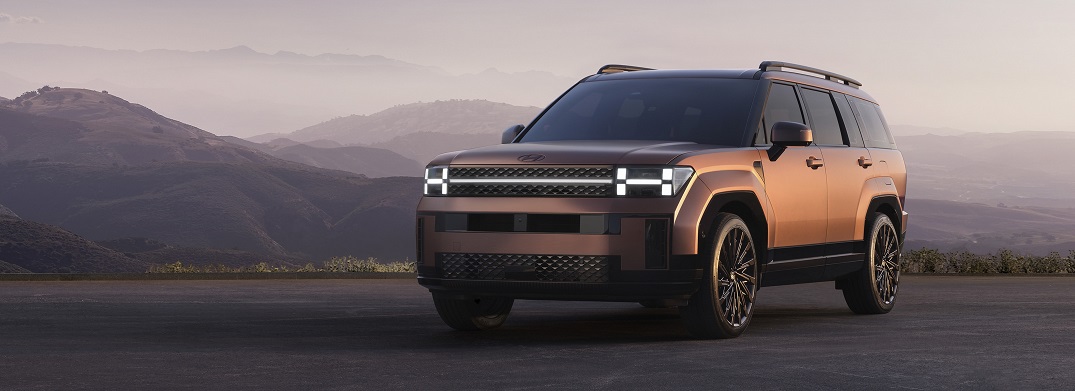 2024 Hyundai Santa Fe front and side profile