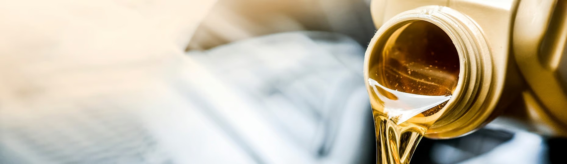 imgi_18_Hyundai_connect-to-service_oil-and-consumables_MainKV_PC_1860x540