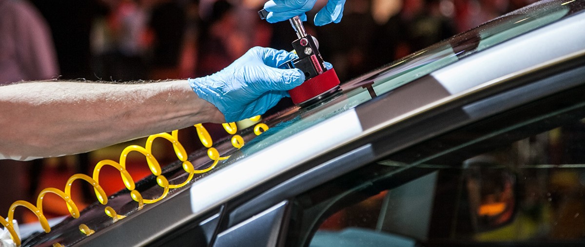 Windshield Repair & Replacement Service