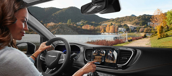 2026 Chrysler Pacifica in Timmins, ON