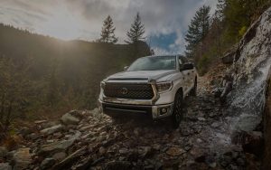 Discover the Advantages of Leasing a Vehicle at Cochrane Toyota