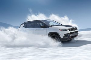 2023-jeep-compass-capability-feature-selec-terrain-traction-management-system_c3b20785fa6962ac6dab22641dc941d4-1200x800