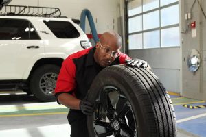 imgi_2_Installing-Winter-Tires-1