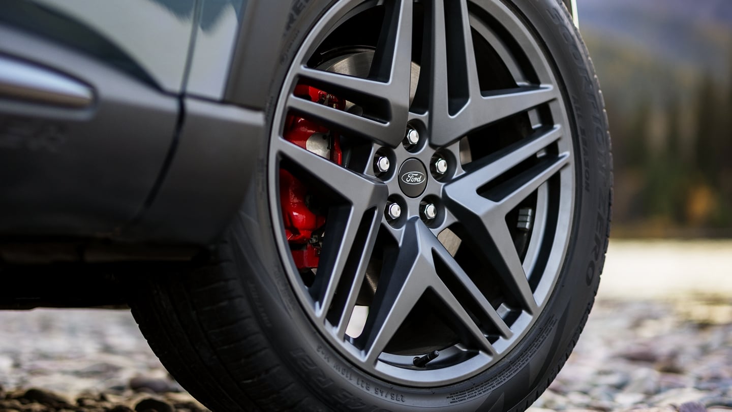 2025 Ford Explorer in Cardston, AB