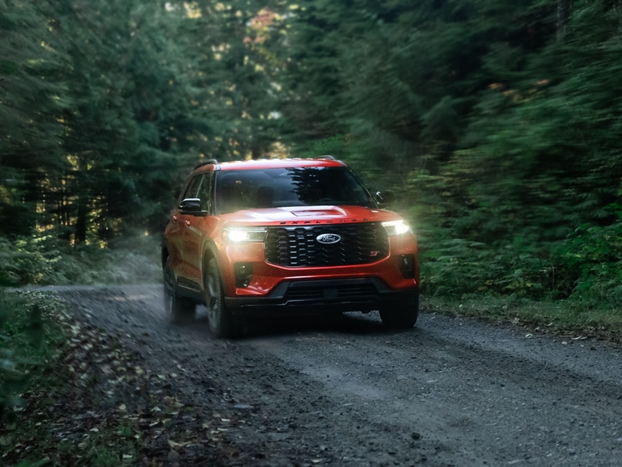 2025 Ford Explorer in Cardston, AB
