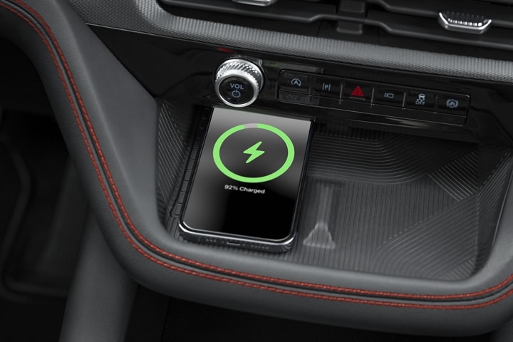 2025 Ford Explorer in Cardston, AB