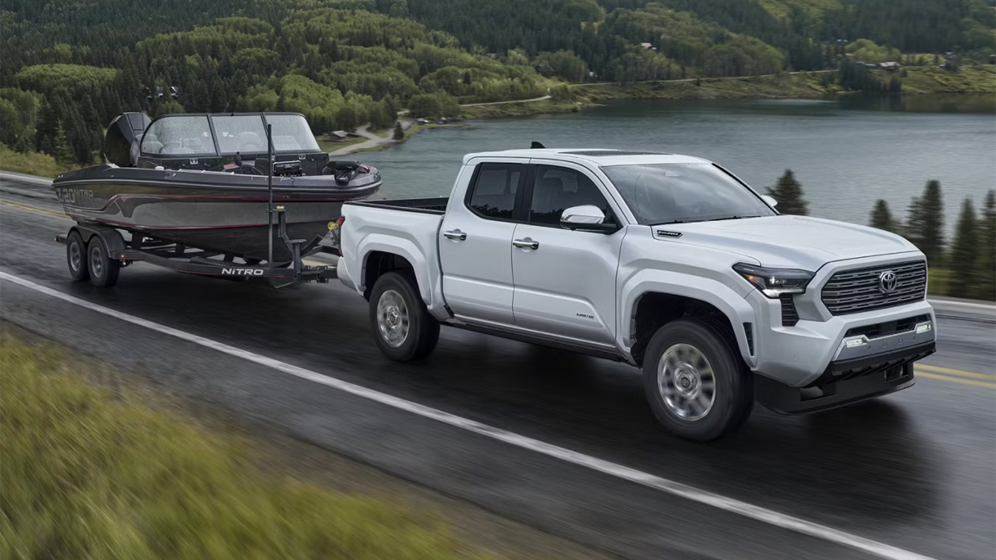 2026 Toyota TACOMA 4X4 Double Cab SR5