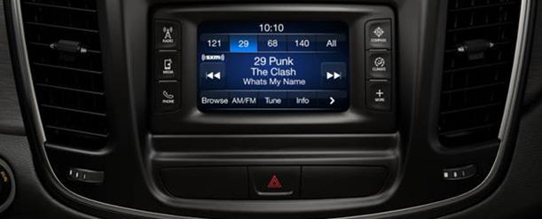 UCONNECT 5.0 MULTIMEDIA CENTRE