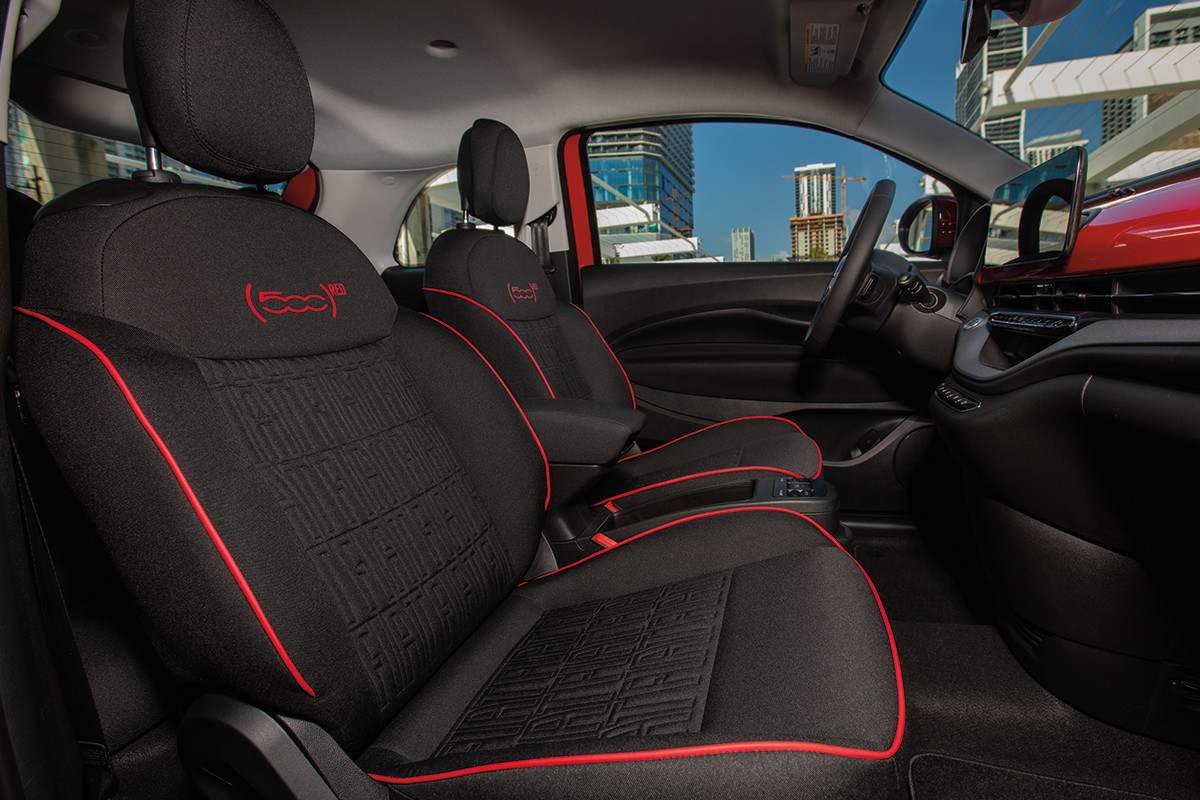 2025 Fiat 500e in Toronto, ON