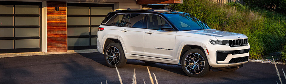 2026 Jeep Grand Cherokee in Toronto, ON