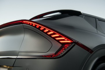 EV6