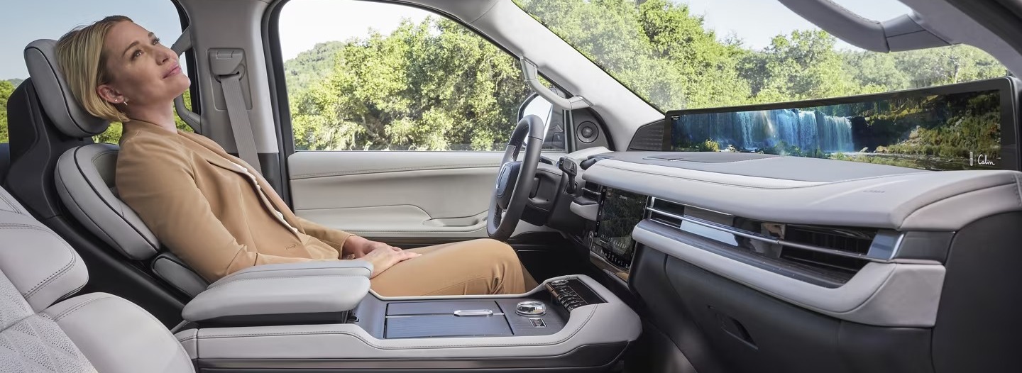 LNCLN_NAV_BLLCW_REJUVN8_01517_V2