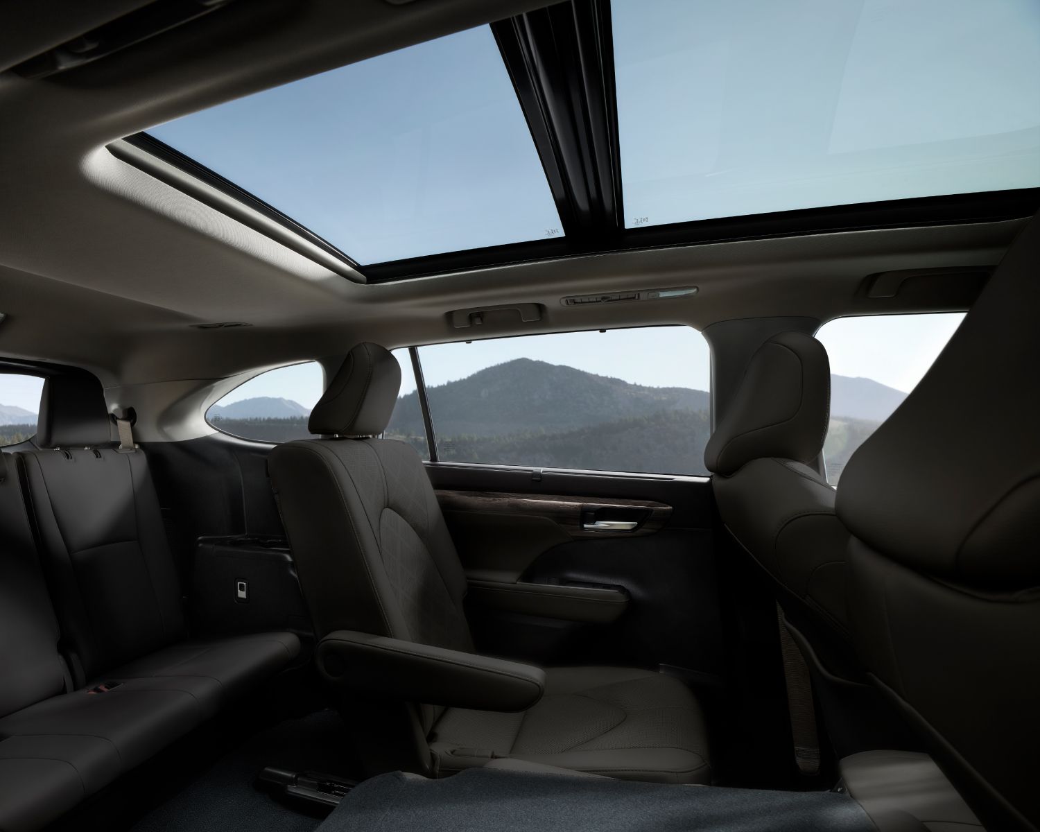 2026 Toyota Highlander in Toronto, ON