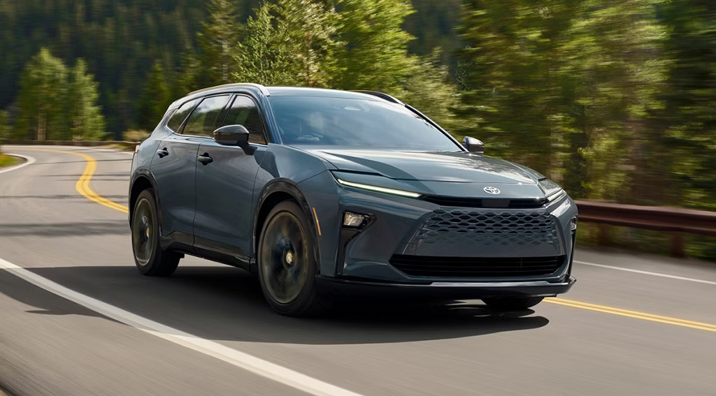 2026 TOYOTA Crown Signia Limited