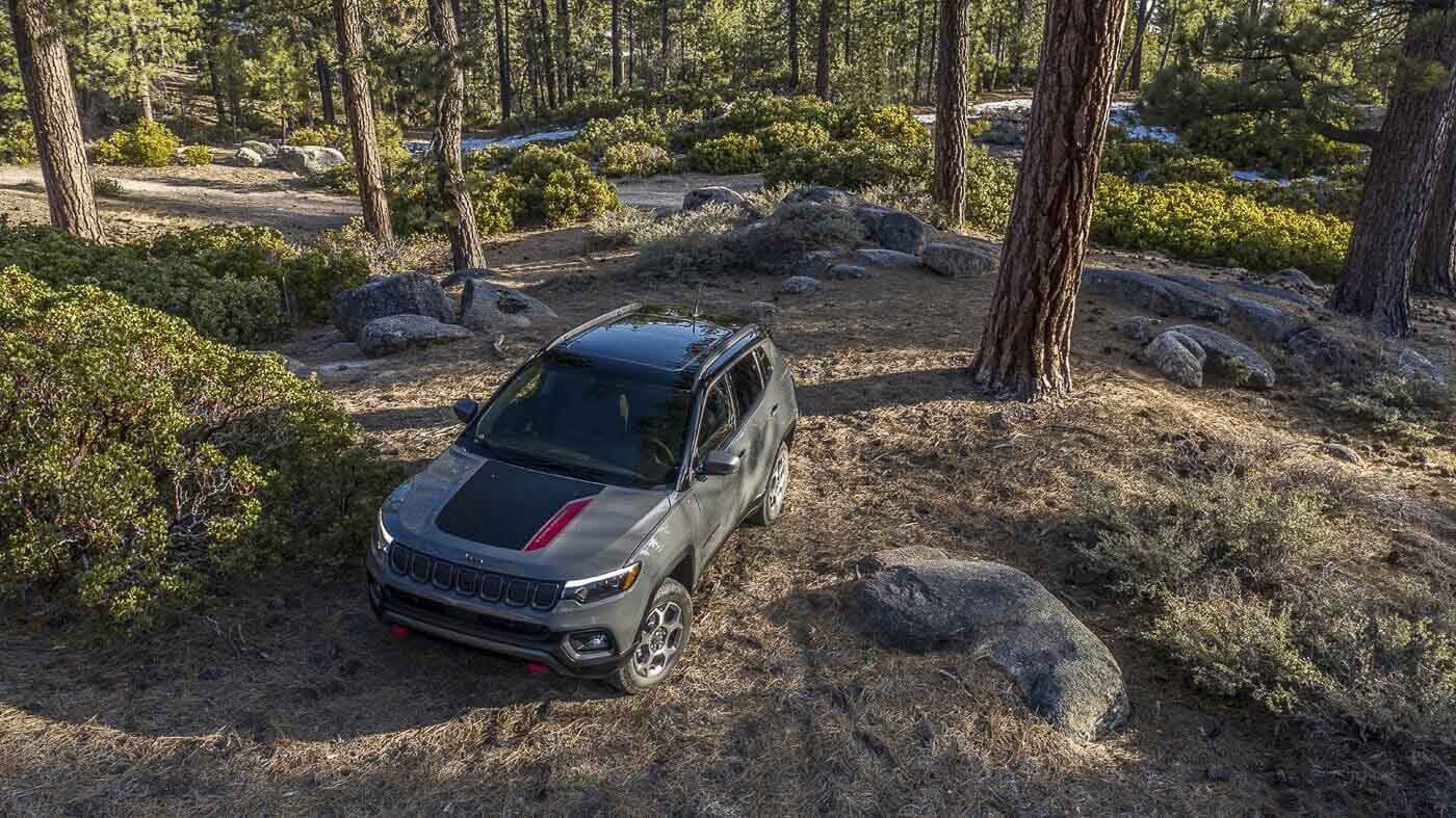 Jeep-Compass-Trailhawk-2022