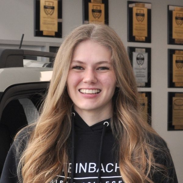 Lexi  Broesky