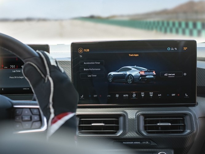 See Your Stats on Every Lap