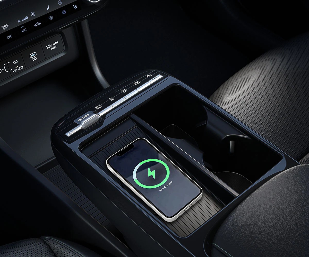 Wireless device charger