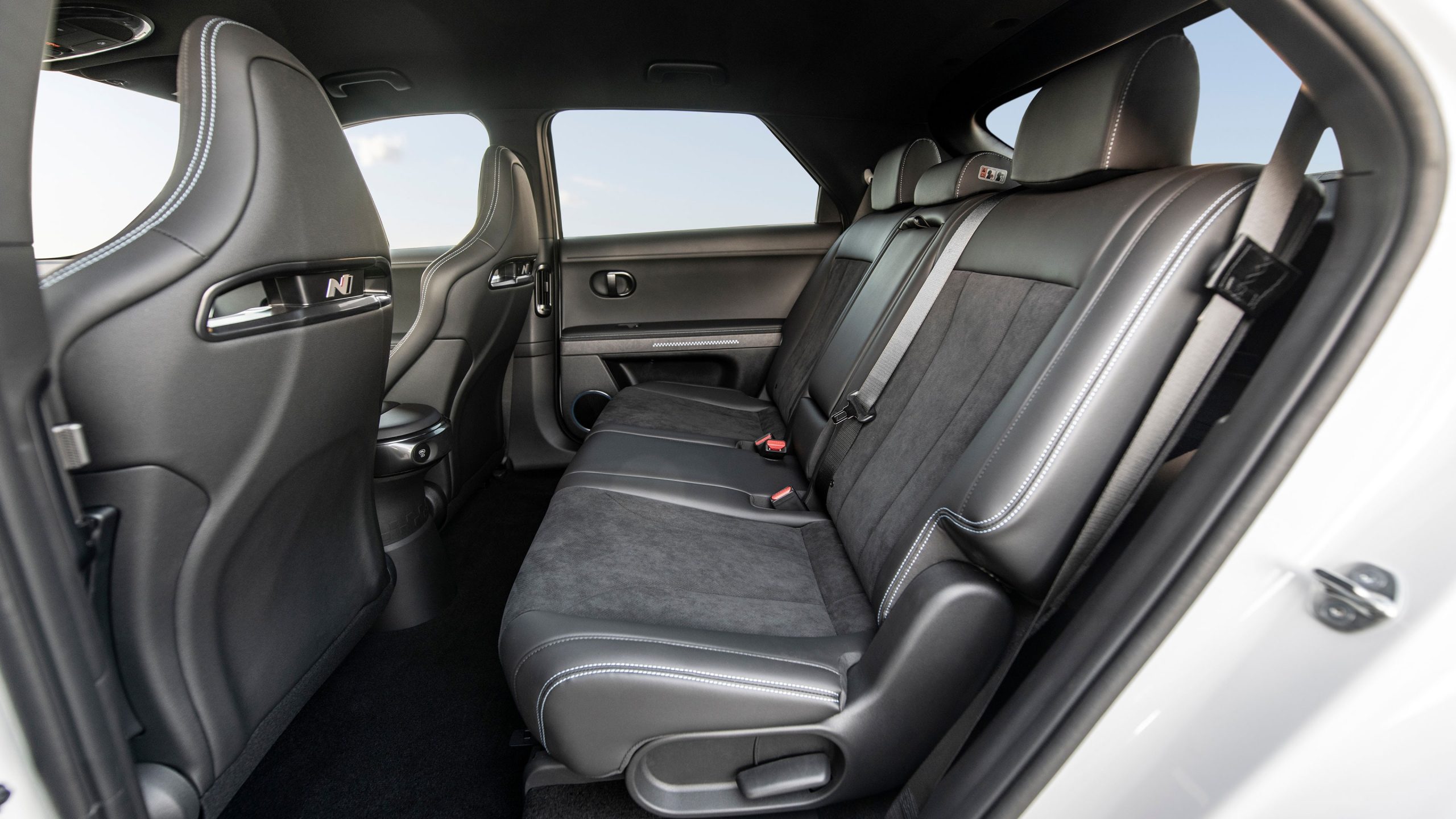 2nd-row sliding seats with reclining seatback