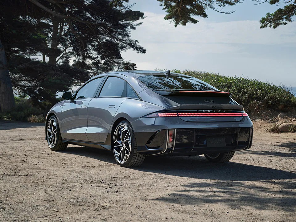 Hyundai Ioniq 6