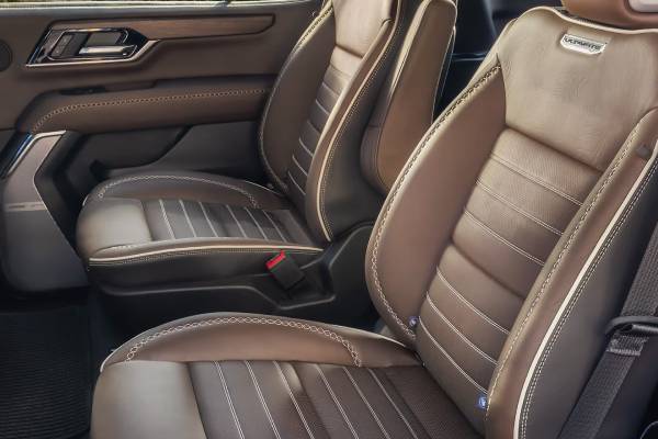 The seats of a 2026 GMC Yukon XL. New 2026 GMC Yukon & Yukon XL cargo & cabin guide at Gardner Chevrolet Buick GMC Ltd. in Hope, BC