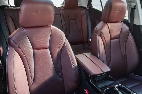 The seats of a 2026 Buick Envision. New 2026 Buick Envision luxury features guide at Gardner Chevrolet Buick GMC in Hope, BC