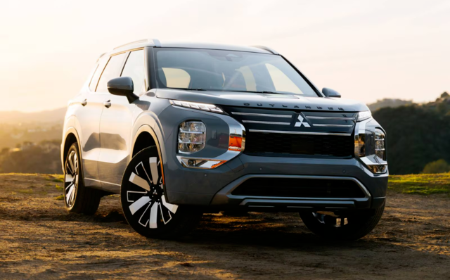2025 Outlander