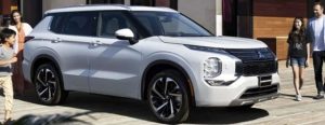 An Overview of the Interior of the 2023 Mitsubishi Outlander