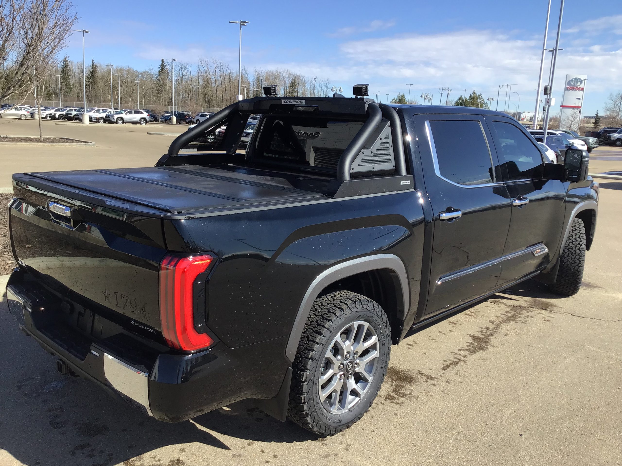 Genuine & Custom Toyota Accessories | Gateway Toyota in Edmonton, AB