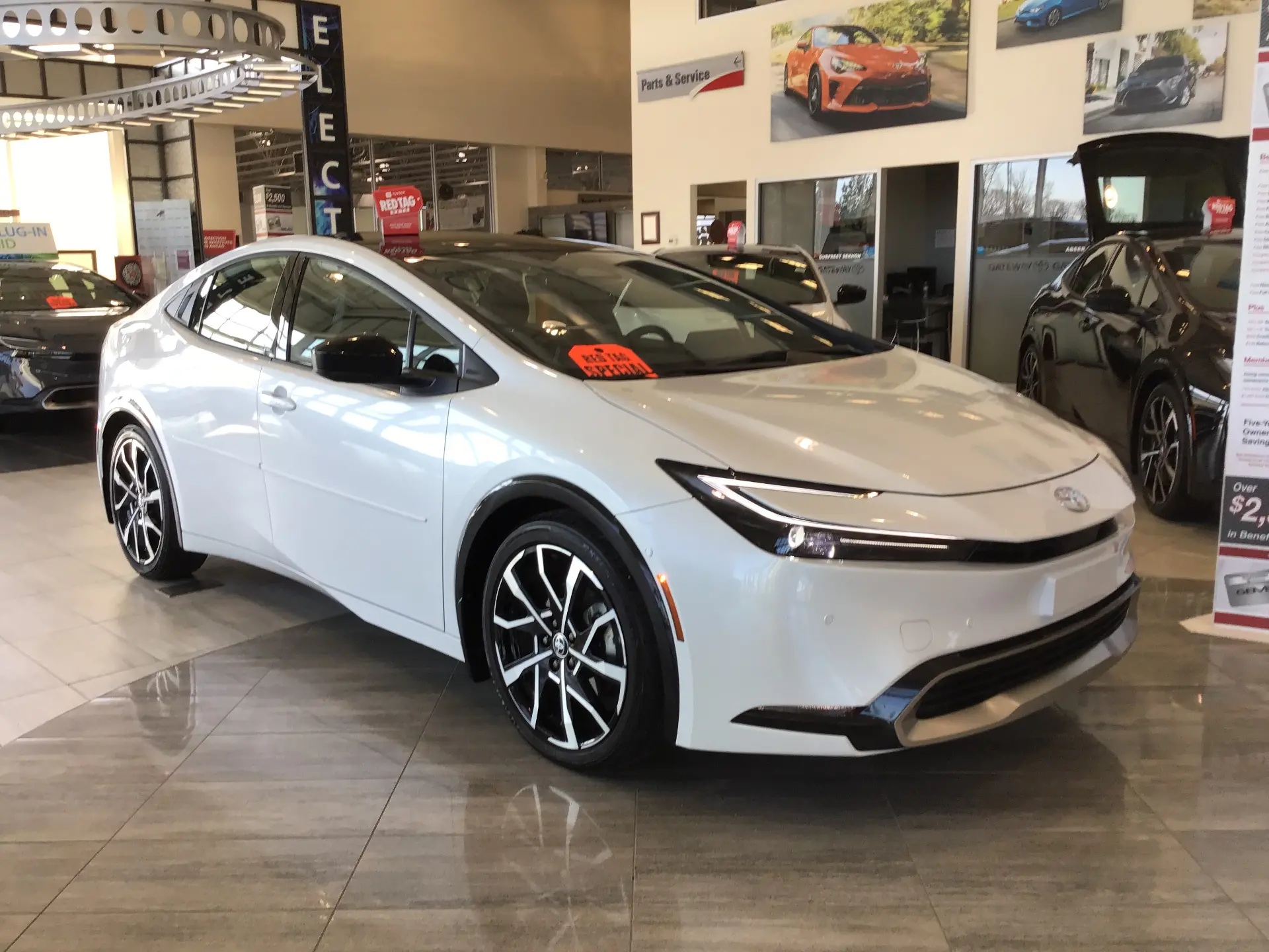 Save $11,259 on Select New Prius Plug-In’s