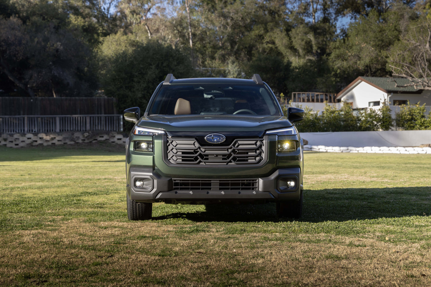 2026 Outback Exterior Front