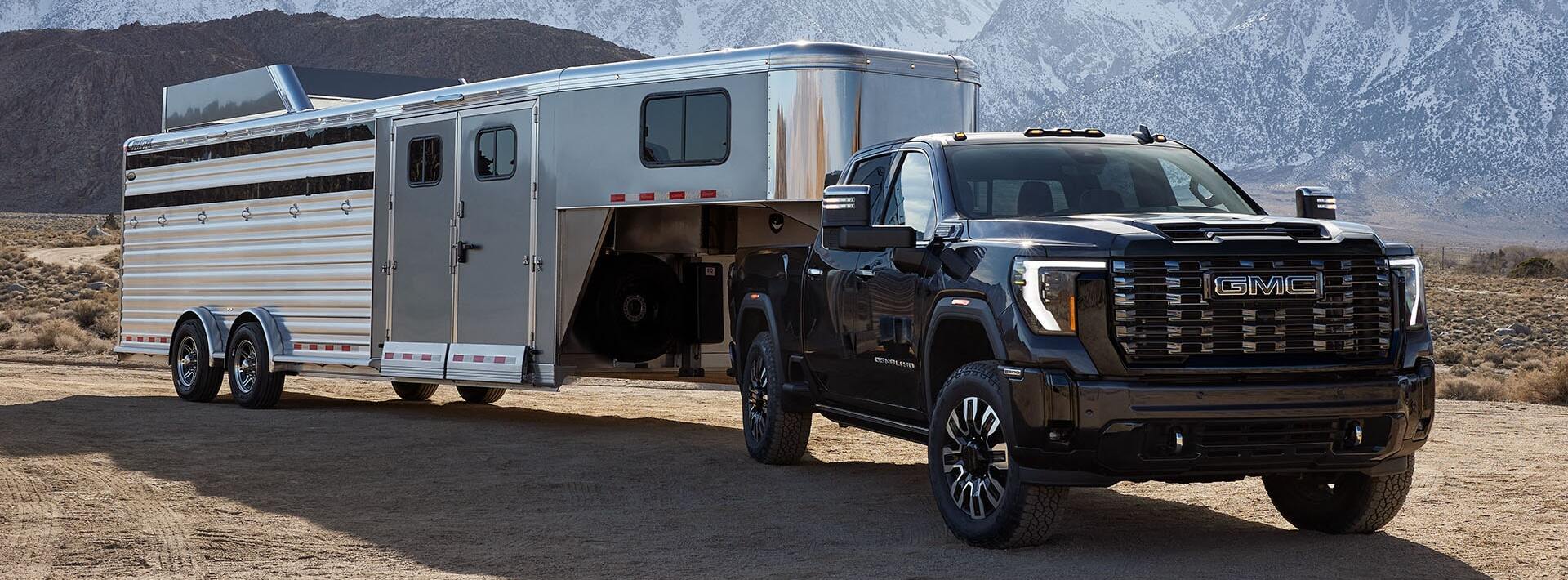 How Much Can the 2025 GMC Sierra 3500HD Tow?