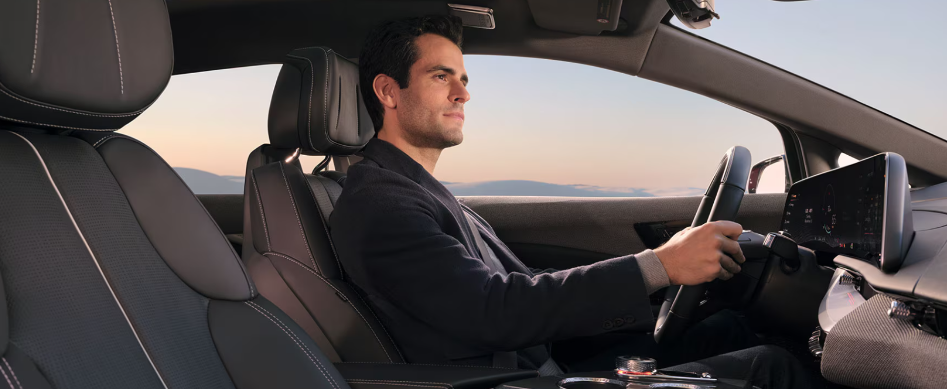 OPTIQ-interior-1