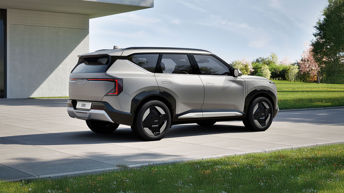 2027 Kia EV5 side and rear view Winnipeg