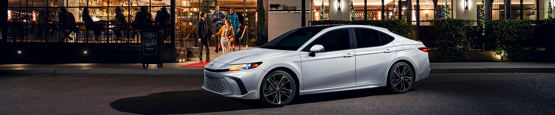 toyota-2025-features-design-camry-xse-heavy-metal-hero-l-at-kanata-toyota-in-ottawa-near-you